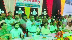 MP Sarwar Alamgir Visits Durga Puja Mandaps in Fatikchhari, Calls for Communal Harmony